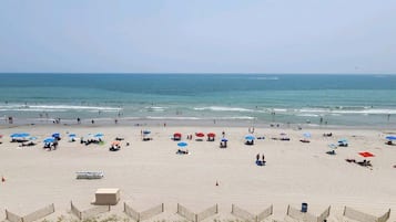 Na praia