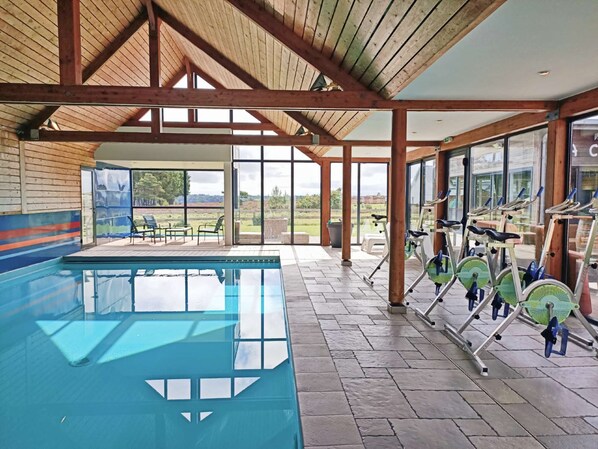 2 Innenpools, beheizter Pool