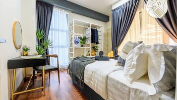 2 bedrooms, blackout curtains, iron/ironing board, free WiFi
