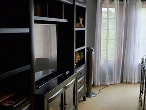 Interior - Second Master Suite with Private Bathroom/Shower (St. Charles)