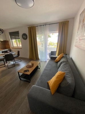Room - Apartments Bella - With Parking (Rijeka)