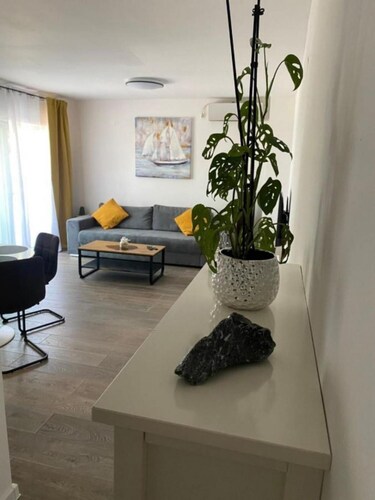 Apartments Bella - With Parking