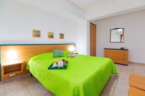 2 sovrum, strykjärn/strykbräda, wi-fi och sängkläder