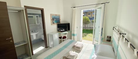 Deluxe Double or Twin Room | 1 bedroom, premium bedding, individually decorated