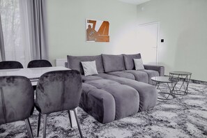 Junior Suite, 1 King Bed - Tulip Inn Zyrardow (Zyrardow)