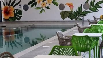 2 bedrooms, Internet