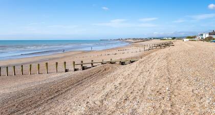 Escape to Paradise at Pevensey Bay Holiday Park