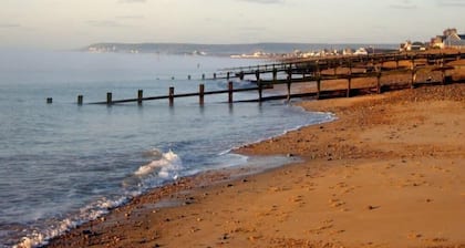 27 Tower View Pevensey Bay Holiday Park Beach