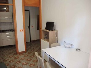 Dining - Holiday apartment mit Klimaanlage und Balkon (Bibione)