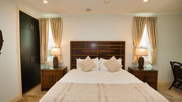 3 habitaciones y caja de seguridad en la habitación