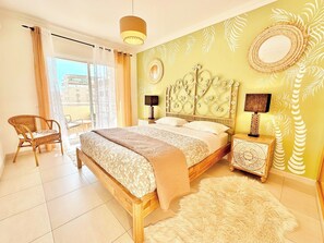 1 chambre, fer et planche à repasser, lit parapluie, Wi-Fi gratuit