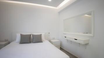 Luksus-lejlighed | 2 soveværelser, pengeskab på værelset, gratis Wi-Fi, sengetøj