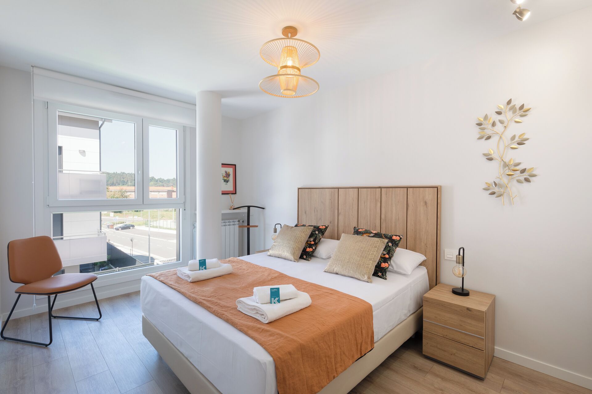 3 dormitorios, tabla de planchar con plancha, wifi y ropa de cama