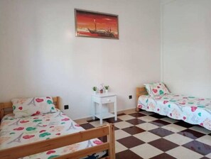 2 chambres, draps fournis