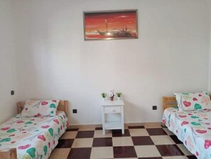 2 chambres, draps fournis