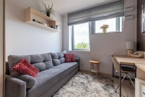 Comfort Studio | Iron/ironing board, free WiFi, bed sheets - RentPlanet - Apartamenty Dyrekcyjna (Wroclaw)