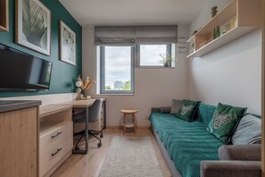 Comfort Studio | Iron/ironing board, free WiFi, bed sheets - RentPlanet - Apartamenty Dyrekcyjna (Wroclaw)