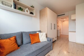 Studio – comfort | Strykejern/-brett, wi-fi (inkludert) og sengetøy