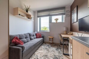Comfort Studio | Iron/ironing board, free WiFi, bed sheets - RentPlanet - Apartamenty Dyrekcyjna (Wroclaw)