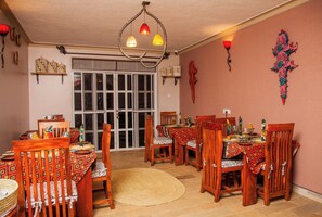 Restaurant - Jet Villas Entebbe (Entebbe)