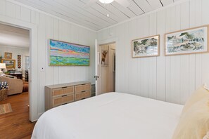 4 bedrooms, free WiFi, bed sheets