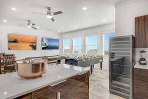 Games room - Resort-Style Home! 18 Bedrooms! All Bathrooms En-Suite! Private Pool! Steps to t (Miramar Beach)