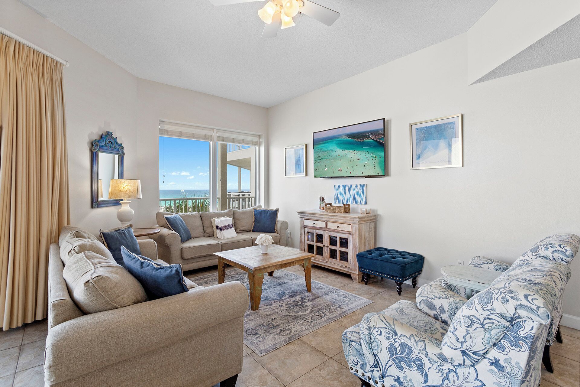 Crystal View 304 - Gulf View, Pet Friendly, Pool, Beach Service, Private Beach!