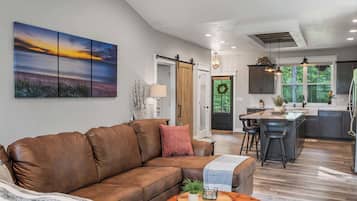 Smart TV, fireplace, offices