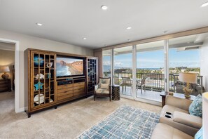 Fernseher, DVD-Player