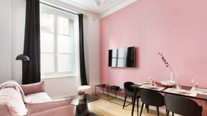 Smart TV, offices - Charming apartment Louvre Museum / Concorde (Paris)