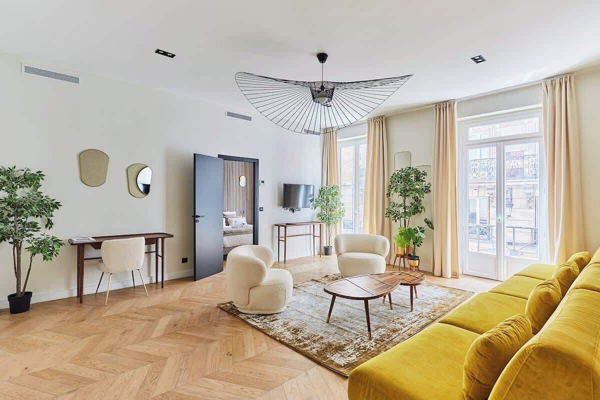 TV connectée, espaces bureaux