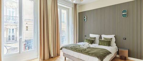 3 chambres, fer et planche à repasser, lit parapluie, Wi-Fi gratuit