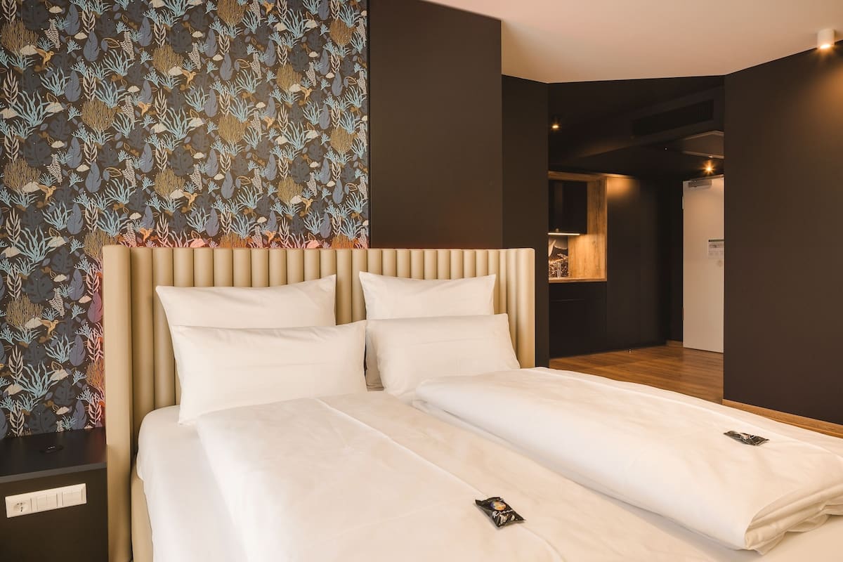 Apartment Flamengo | 1 bedroom, hypo-allergenic bedding, in-room safe, desk