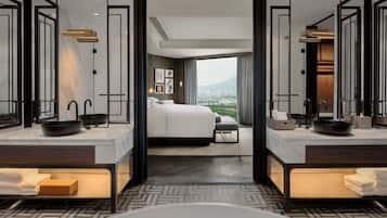 Down duvets, minibar, in-room safe, desk