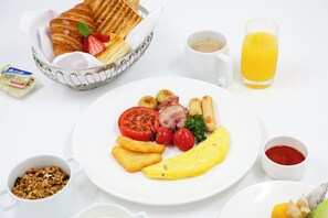 Päivittäinen buffetaamiainen (138 CNY per henkilö)