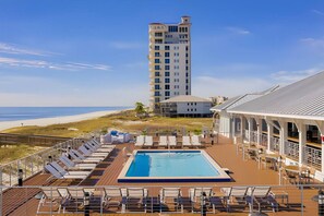 Pool - 2bd 2.5 bath with beach club, pools, hot tub, golf (Pensacola)