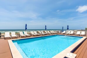 Pool - 2bd 2.5 bath with beach club, pools, hot tub, golf (Pensacola)