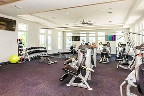Fitness facility - 2bd 2.5 bath with beach club, pools, hot tub, golf (Pensacola)