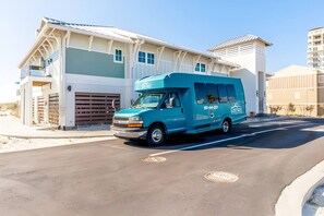 Property grounds - 2bd 2.5 bath with beach club, pools, hot tub, golf (Pensacola)