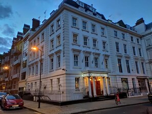 Exterior - Cheshire Hotel Central London (London)