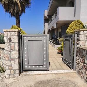 Exterior - Stamatina's Luxury Penthouse in Pastida Rhodes (Rhodes)