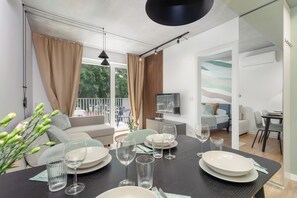 Departamento, 1 habitación, acceso a la alberca | Servicio a la habitación