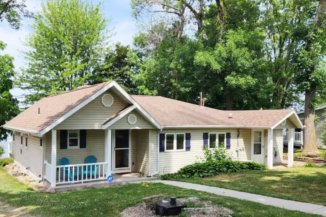Looking for the perfect Wisconsin lake house for your family fun? 
