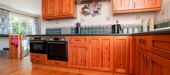 Family Escape | Garden, Parking, Pet friendly
