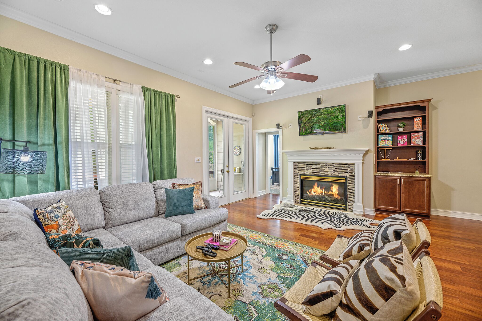 Burnside Beauty - 4BR - Pingpong - Patio