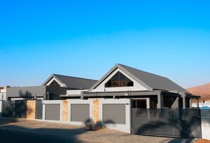 Fachada del alojamiento