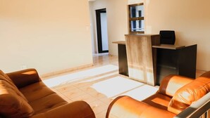 Reception - L. A. P Guesthouse  (Windhoek)