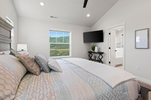 4 soverom, internettilgang og sengetøy