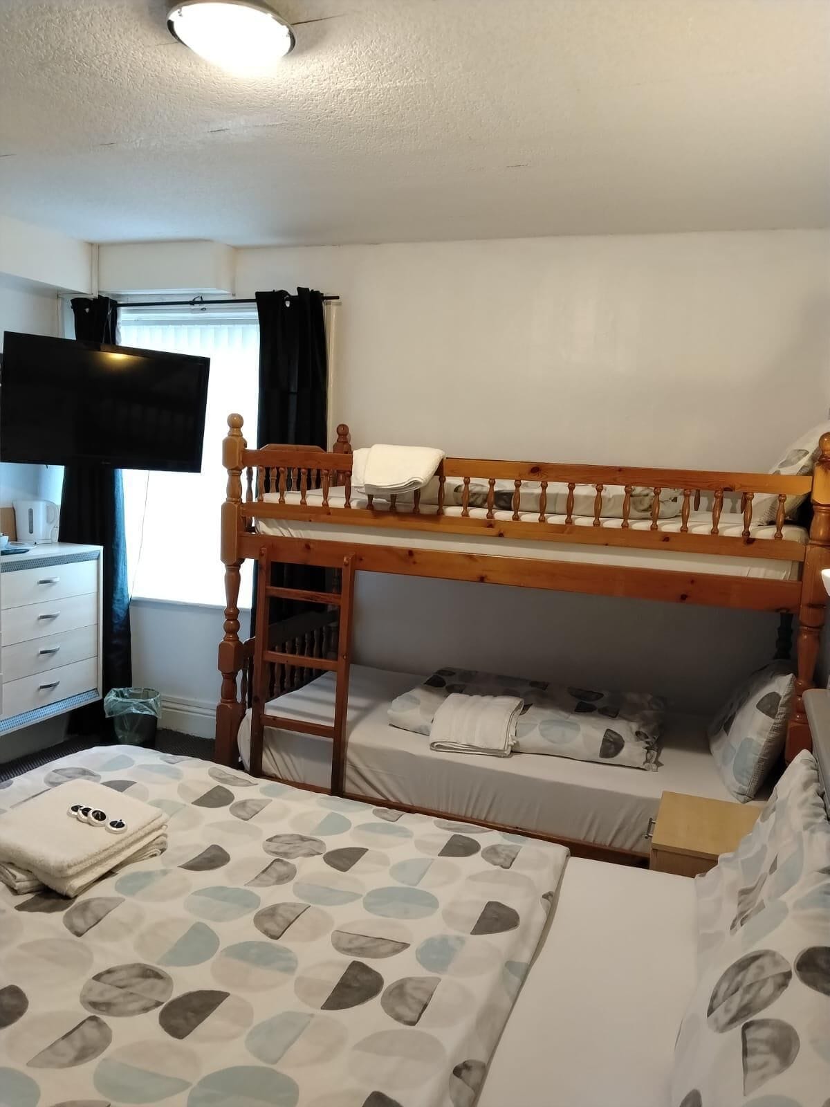 Deluxe Quad Room 8 (4 People) | Sengetøy i egyptisk bomull og sengetøy av topp kvalitet