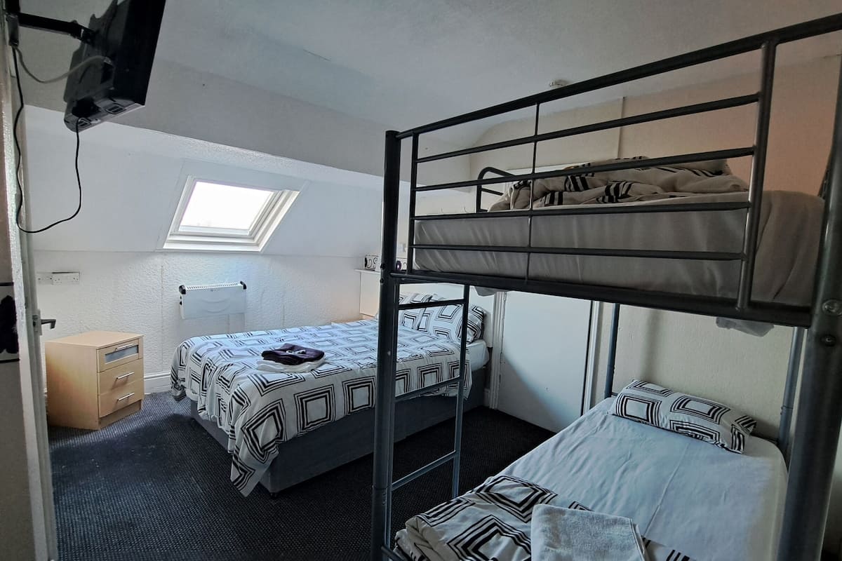 Egyptian cotton sheets, premium bedding, pillow-top beds, free WiFi